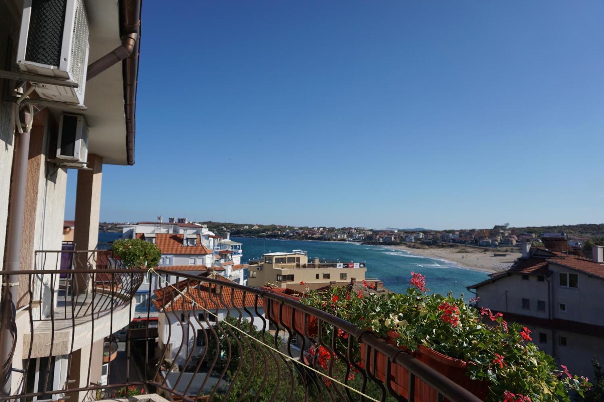 Kalina Guest Rooms Sozopol Eksteriør bilde